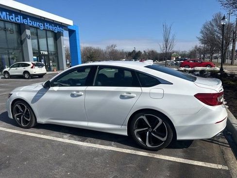 Used 2020 Honda Accord Sport image 2