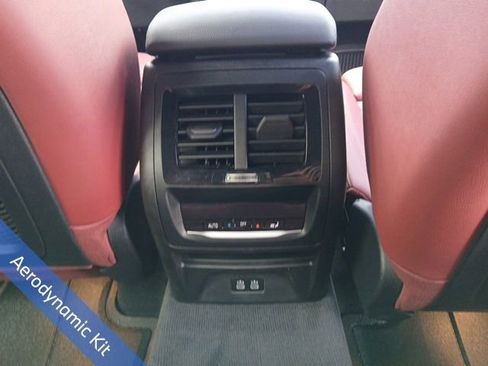 Used 2024 BMW X3 sDrive30i w/ M Sport Package image 15