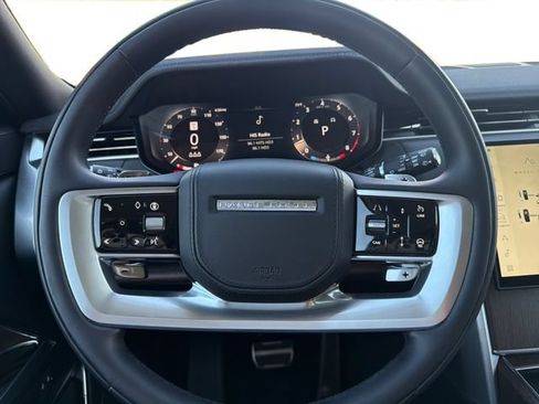 Used 2025 Land Rover Range Rover SE AWD/4WD image 20
