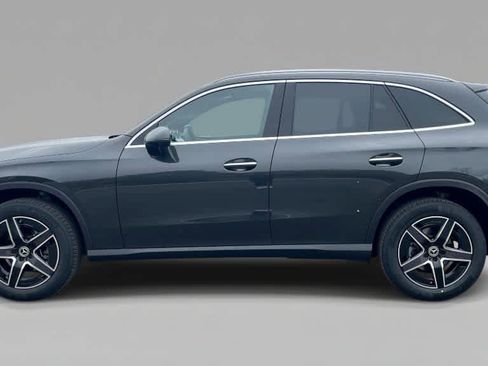 New 2026 Mercedes-Benz GLC 300 4MATIC image 2