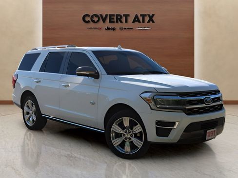 Used 2024 Ford Expedition King Ranch image 8