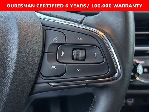 Certified 2025 Buick Envista Sport Touring image 29