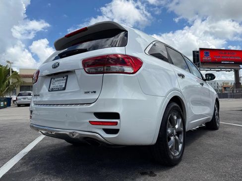 Used 2016 Kia Sorento SX FWD image 33