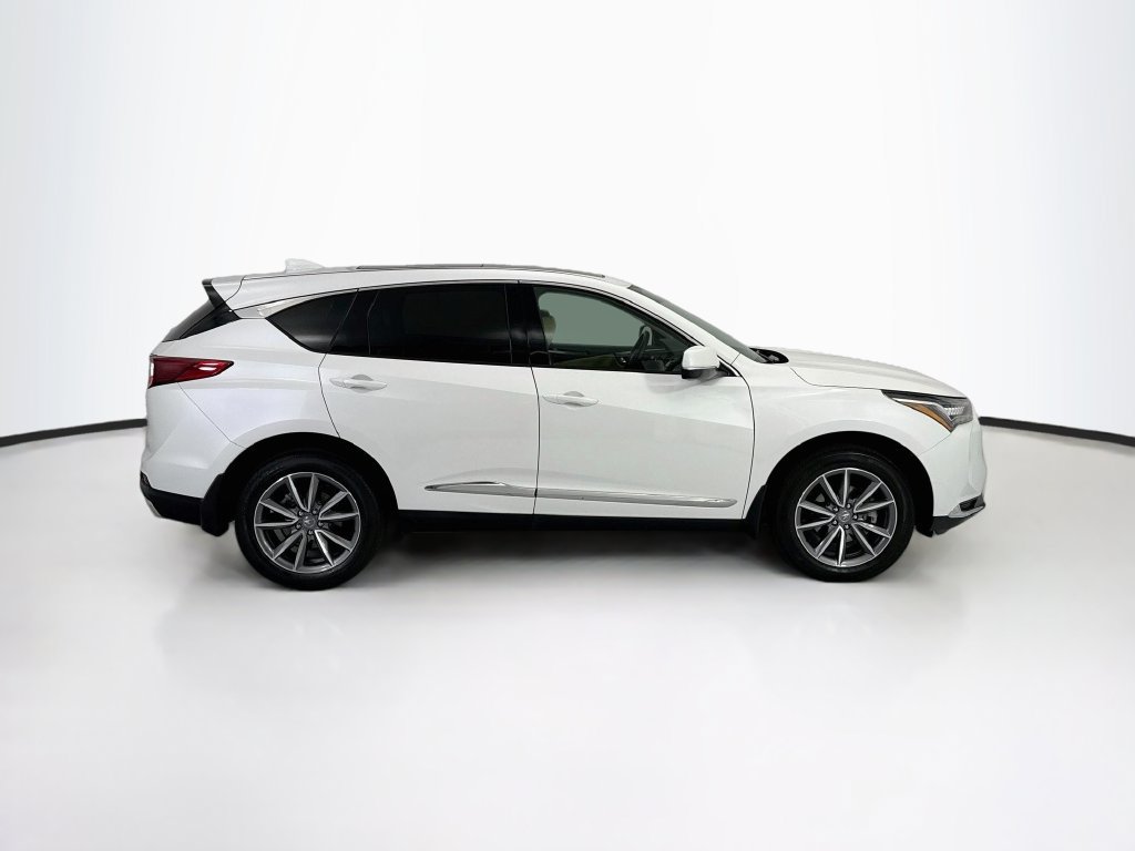Used 2024 Acura RDX w/ Technology Package AWD/4WD image 4