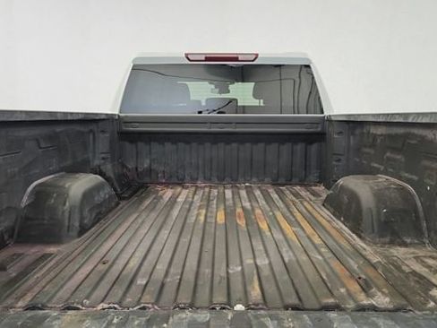 Used 2023 Chevrolet Silverado 1500 W/T w/ WT Value Package AWD/4WD image 21