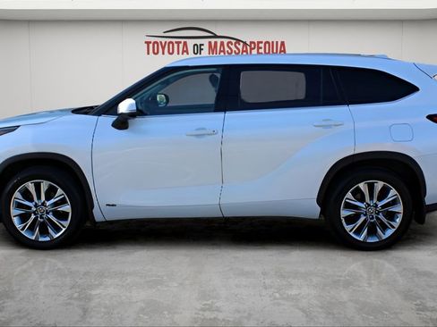 Used 2023 Toyota Highlander Limited AWD/4WD image 27