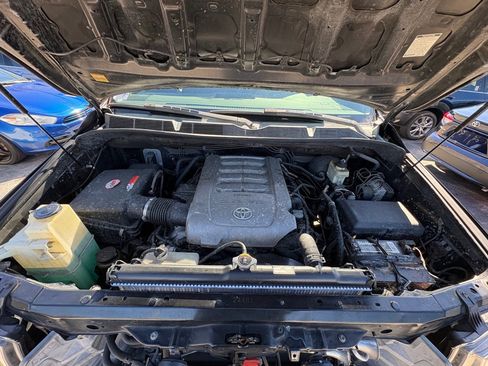 Used 2010 Toyota Tundra 2WD Double Cab image 19