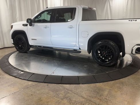Used 2020 GMC Sierra 1500 Elevation w/ Elevation Value Package image 6