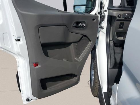 New 2025 Ford Transit 250 Low Roof image 15