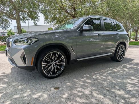 Used 2023 BMW X3 xDrive30i w/ Premium Package AWD/4WD image 3