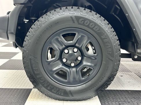 Used 2022 Jeep Wrangler Unlimited Sport image 8