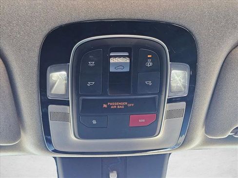 Used 2022 Hyundai Santa Fe Limited image 21