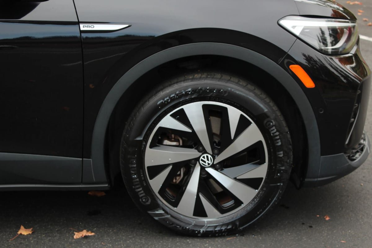 Used 2023 Volkswagen ID.4 Pro RWD image 34