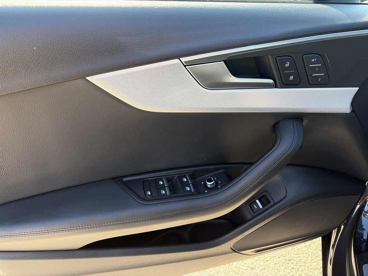 Used 2019 Audi A4 2.0T Premium Plus w/ Premium Plus Package FWD image 8