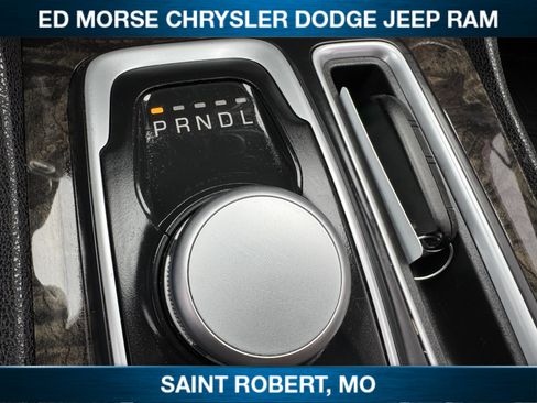 Used 2018 Chrysler 300 Limited w/ Safetytec Plus Group AWD/4WD image 24