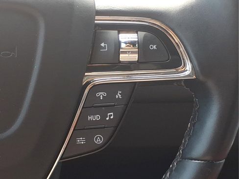 Certified 2024 Lincoln Navigator Reserve AWD/4WD image 12