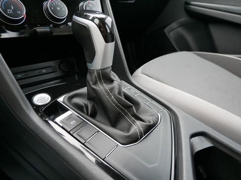 Used 2024 Volkswagen Taos S image 21