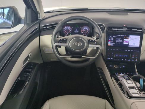 Used 2024 Hyundai Tucson Limited image 19