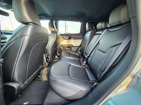 New 2026 Jeep Compass Limited image 31