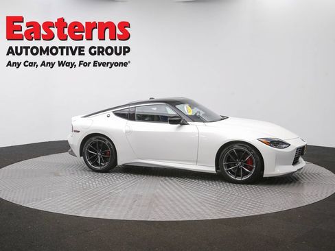 Used 2025 Nissan Z Performance w/ Floor Mat Package RWD image 44