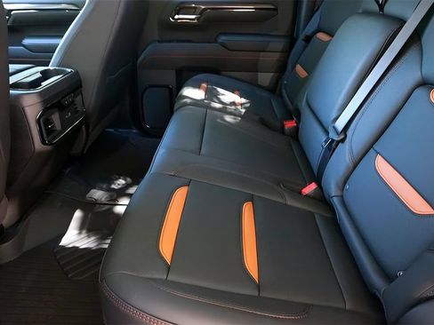 Used 2025 GMC Sierra 1500 Denali Ultimate AWD/4WD image 24