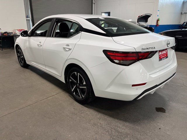 Used 2025 Nissan Sentra SV FWD image 5