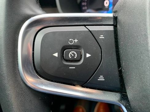 Used 2023 Volvo C40 P8 Recharge Ultimate AWD/4WD image 15