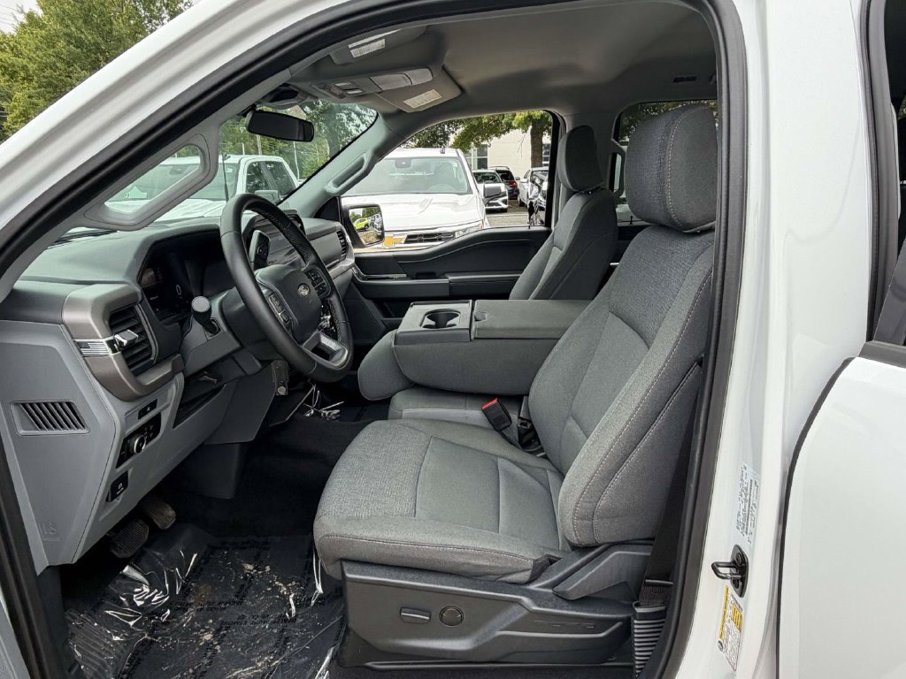 Used 2025 Ford F150 XLT w/ Equipment Group 301A Standard AWD/4WD image 14