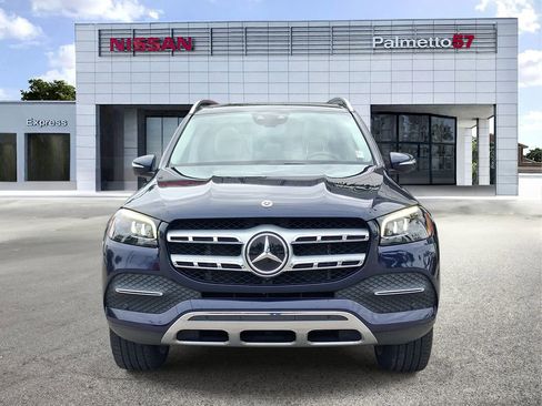 Used 2022 Mercedes-Benz GLS 450 4MATIC image 2
