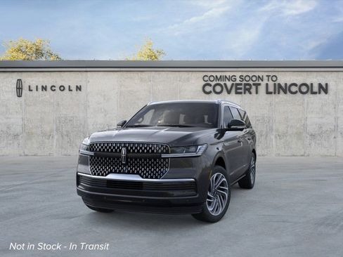 New 2026 Lincoln Navigator Reserve AWD/4WD image 2