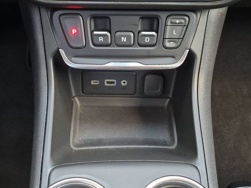 Used 2021 GMC Terrain SLE w/ Driver Convenience Package AWD/4WD image 25
