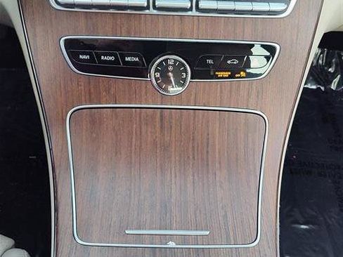 Used 2021 Mercedes-Benz C 300 C 300 4MATIC Sedan image 25