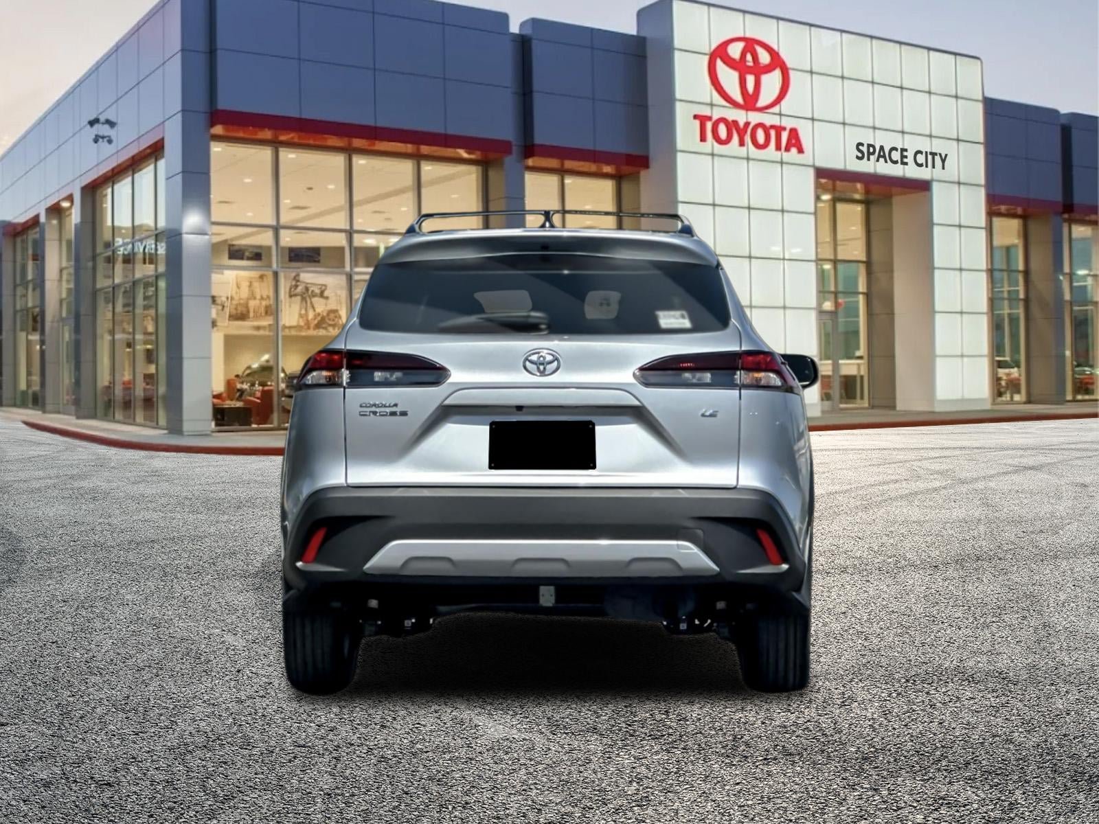 New 2026 Toyota Corolla Cross LE FWD image 5