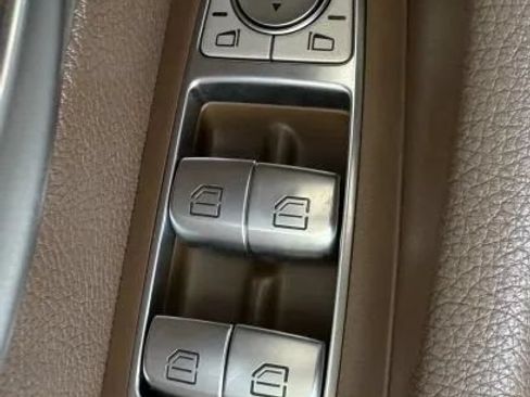 Used 2019 Mercedes-Benz E 300 w/ Premium 1 Package image 41