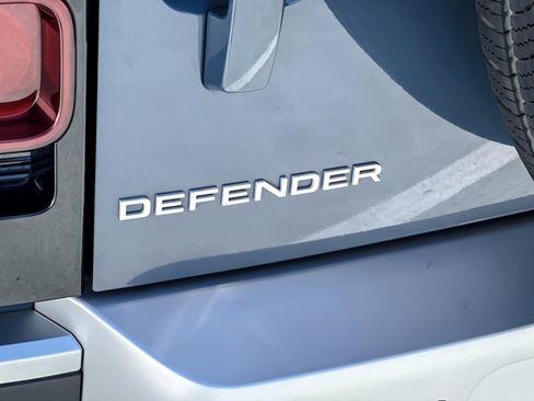 Used 2024 Land Rover Defender 110 S AWD/4WD image 27