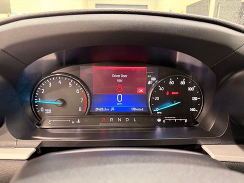 Used 2023 Ford Explorer XLT w/ Equipment Group 202A AWD/4WD image 15