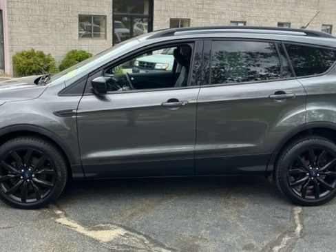 Used 2019 Ford Escape SE AWD/4WD image 6