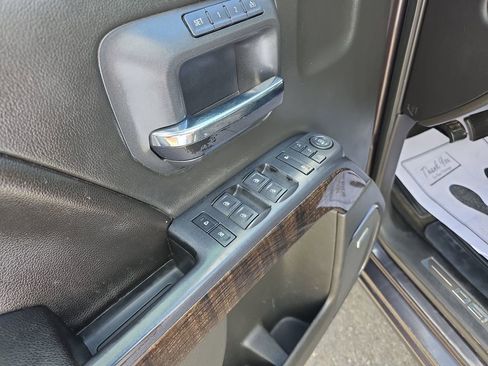 Used 2015 GMC Sierra 1500 Denali w/ Driver Alert Package image 12