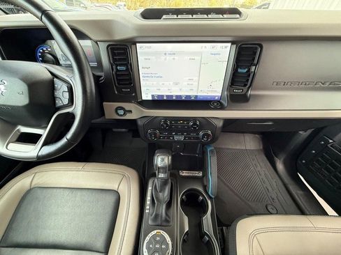 Certified 2022 Ford Bronco Wildtrak image 10