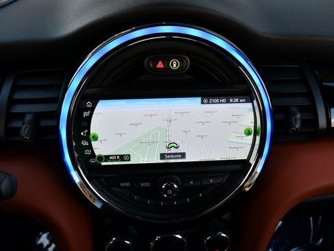 Used 2021 MINI Cooper S image 62