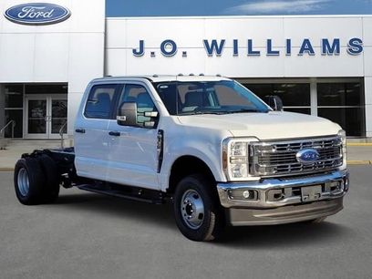 New 2026 Ford F350 XL w/ XL Chrome Package