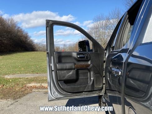 Used 2020 GMC Sierra 1500 Elevation image 17