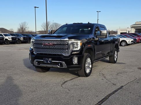 Used 2023 GMC Sierra 2500 Denali w/ Denali Ultimate Package image 3