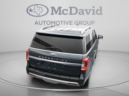 Used 2023 Ford Expedition Platinum RWD image 48
