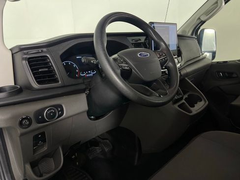 Used 2023 Ford Transit 350 XLT image 20