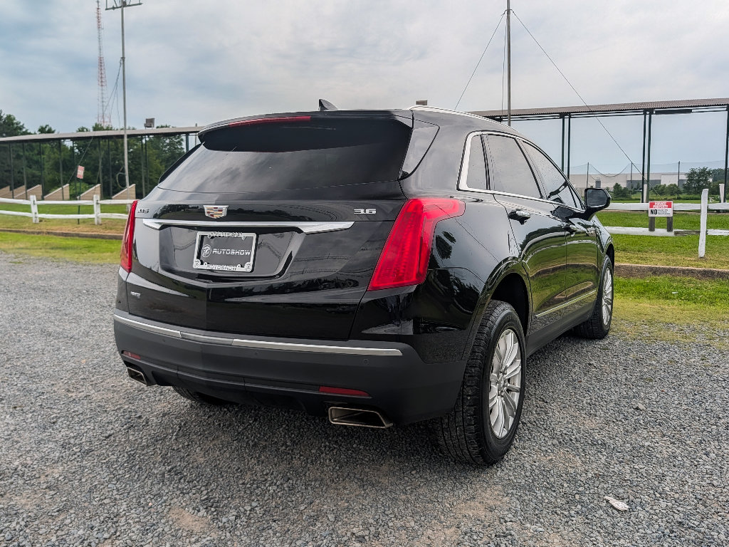 Used 2018 Cadillac XT5 AWD image 5