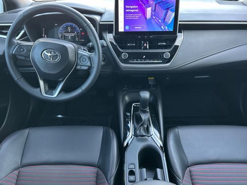 Used 2025 Toyota Corolla XSE image 17