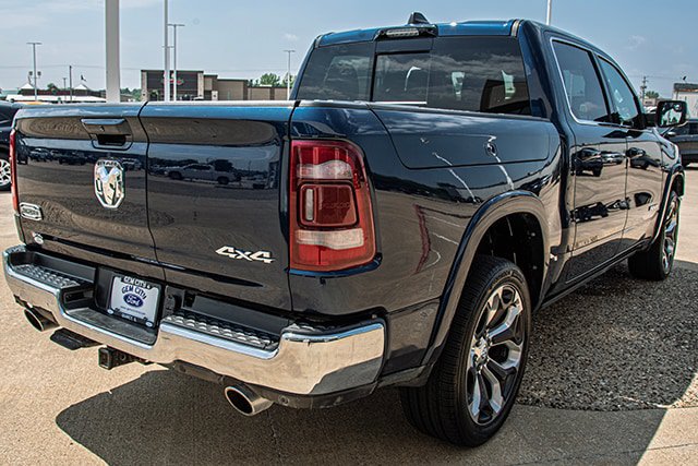 Used 2023 RAM 1500 Limited AWD/4WD image 4