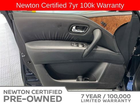 Used 2024 Nissan Armada SL w/ Captain's Chairs Package AWD/4WD image 43