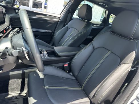 Used 2025 Kia K5 GT w/ GT1 Package FWD image 10